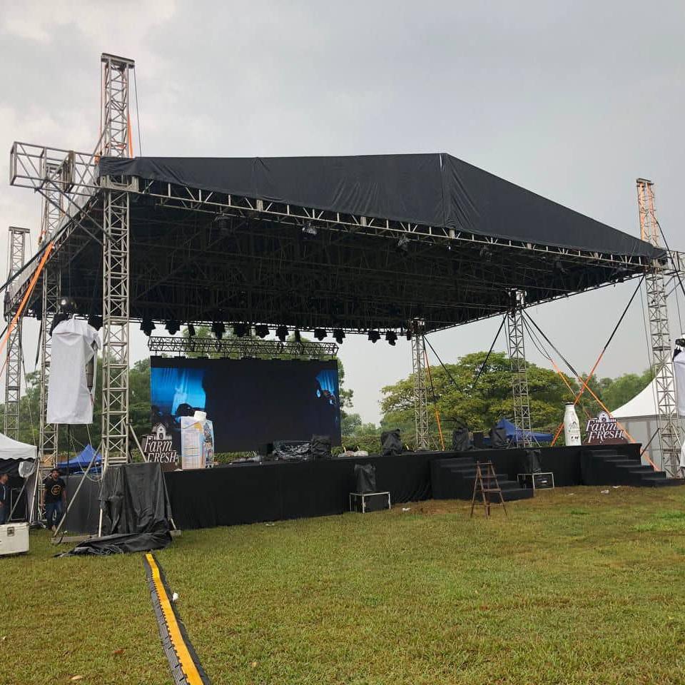 Qué diseño de escenario de concierto más simple para uso en exteriores