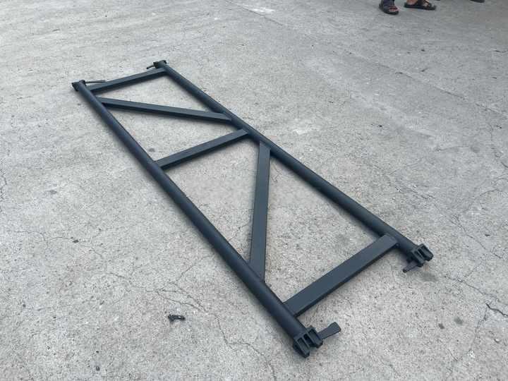 black layher ledge truss